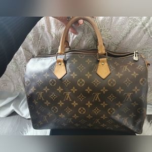 (Sold)100% Authentic LV Speedy Band 35 in  monogram